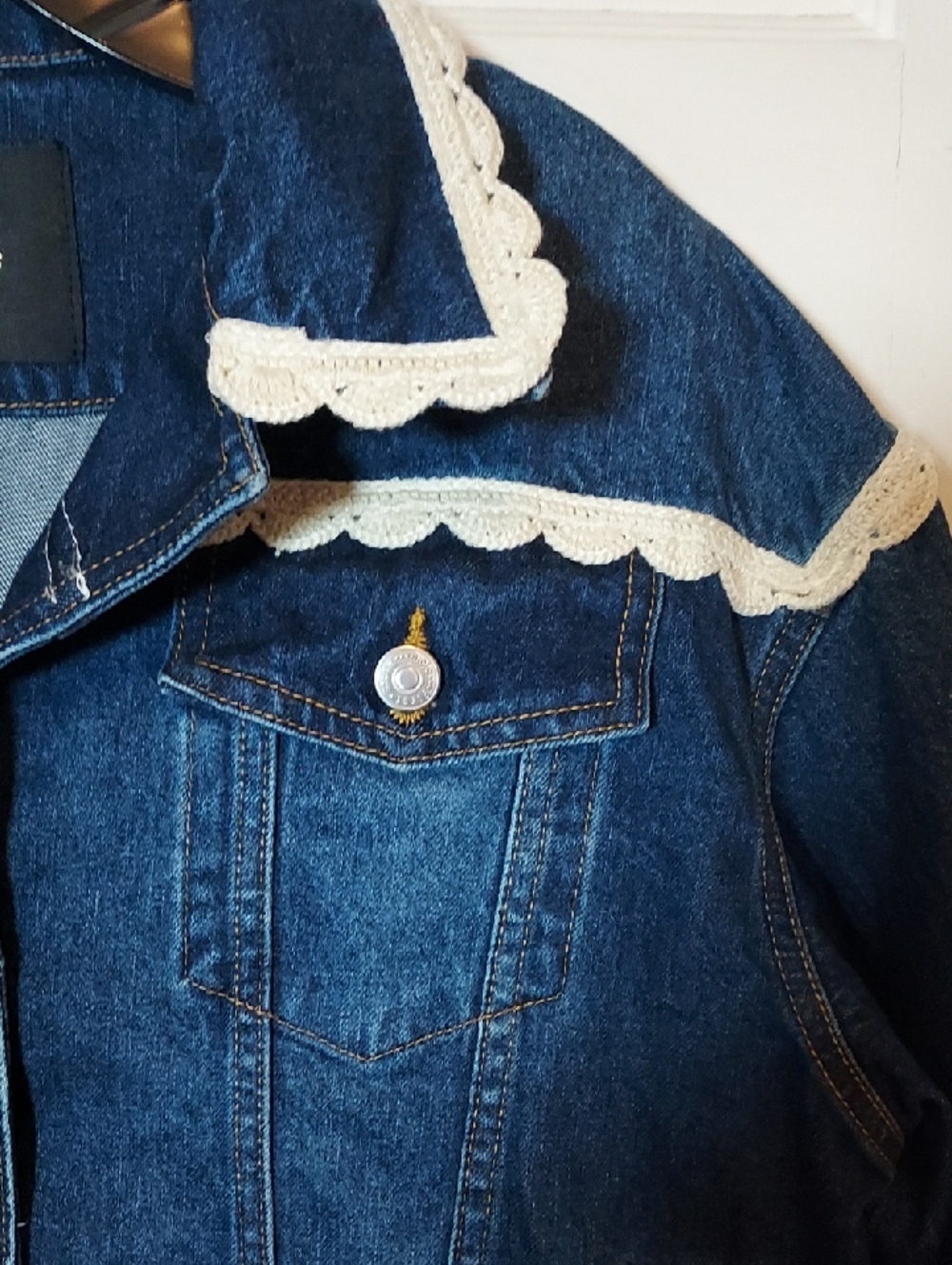 Maje Denim Jacket With Crochet Hook Finishes Size 40 US Sz Large - Picture 10 of 16